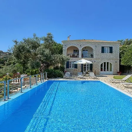 Sleeps 6 Pool Air Con Wifi Willa Katouna